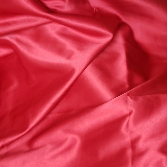 XL Plus Size Red Spaghetti Strap top Polyester silky shinny night light - Picture 4 of 6